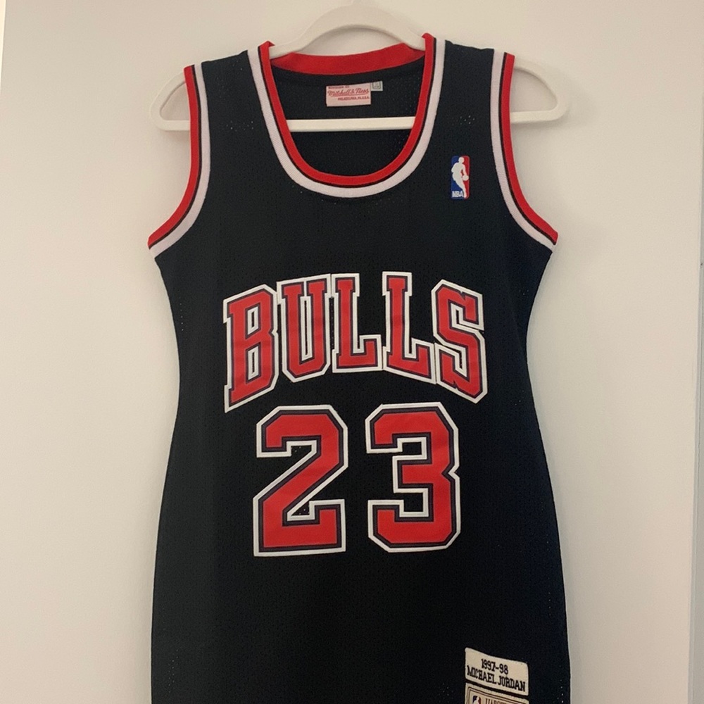 Miley Cyrus Michael Jordan 23 Bulls Jersey Dress